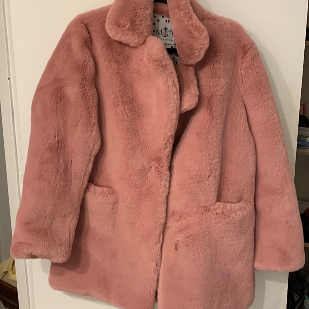 Mode and Affaire faux fur pink jacket